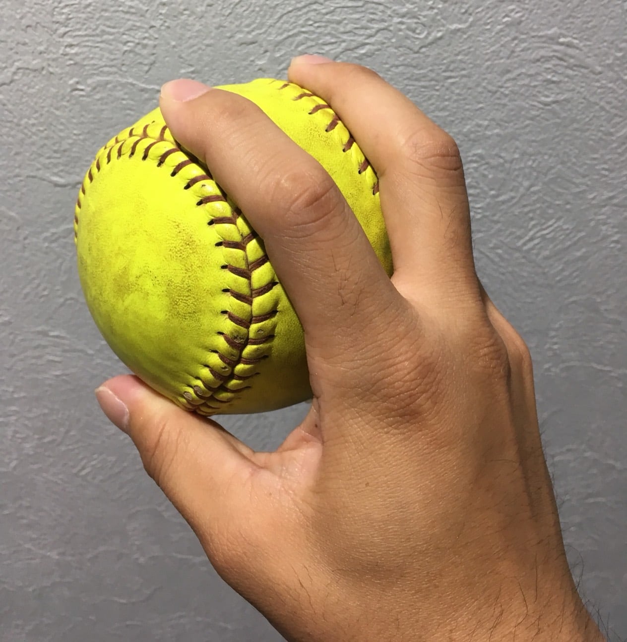 本庄遥のソフトボールピッチング講座ドロップ編 ソフトボールの総合メディア|ソフトボールタイムズ