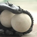 【保存版】ソフトボールと野球の違いは?ルール・用具など解説