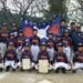 男子優勝東内野少年ソフトの集合写真